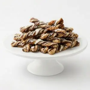 TWIST CINNAMON